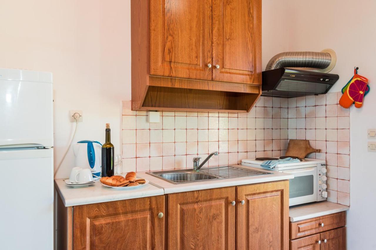 Nemorosa Holiday Houses Méson Yerakaríon Екстериор снимка