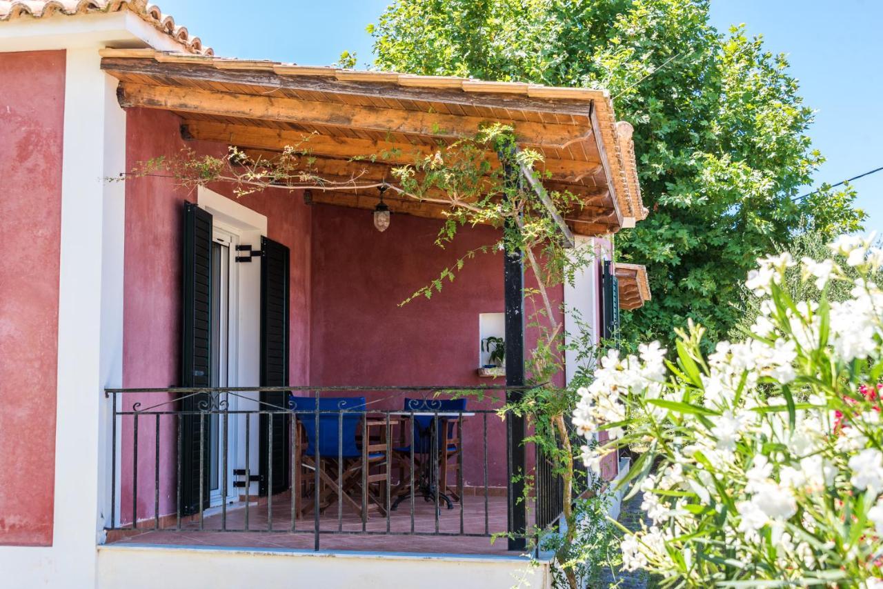 Nemorosa Holiday Houses Méson Yerakaríon Екстериор снимка