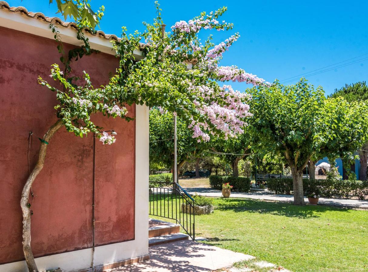 Nemorosa Holiday Houses Méson Yerakaríon Екстериор снимка