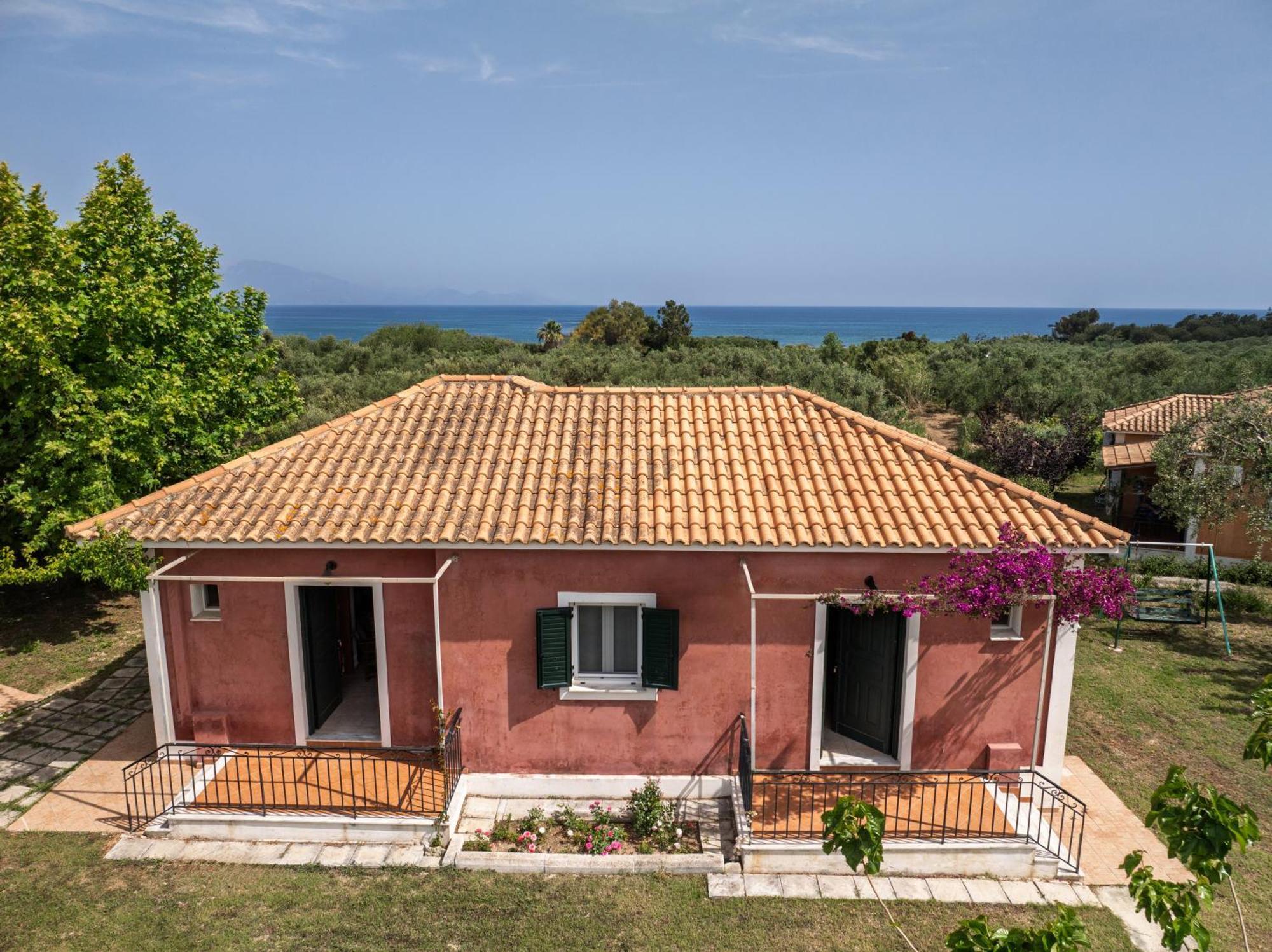 Nemorosa Holiday Houses Méson Yerakaríon Екстериор снимка